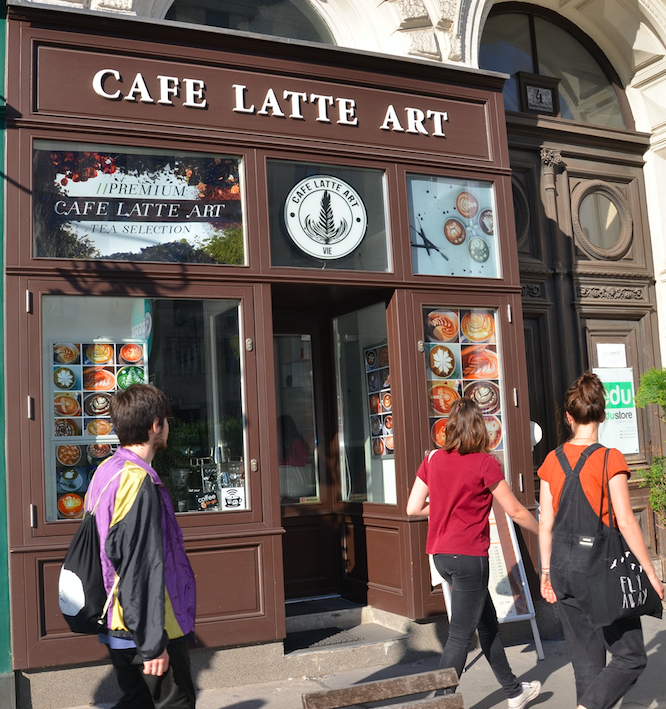Cafe Latte Art